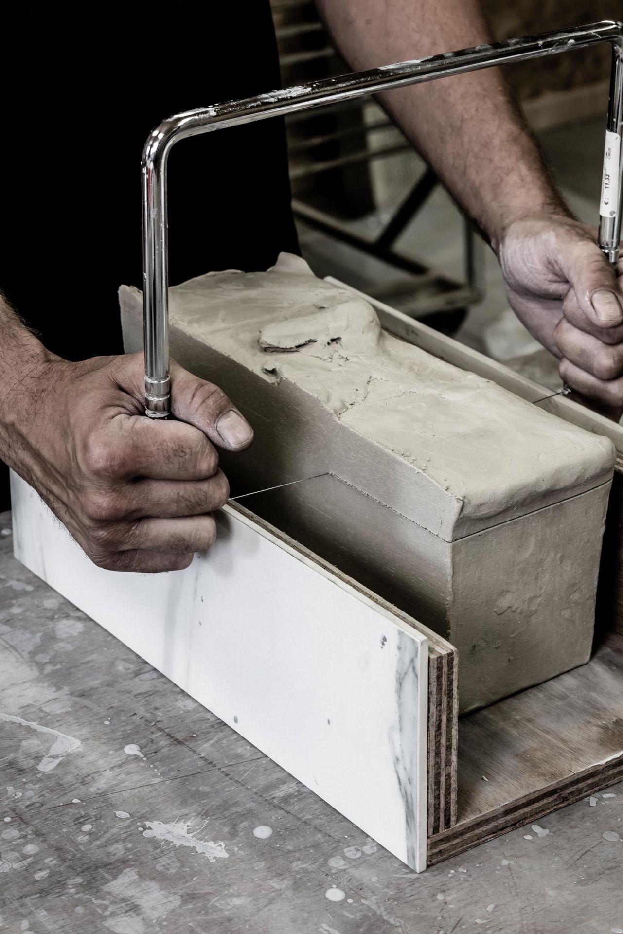 Eplore Atelier Franssens Handcrafting clay