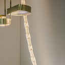 petales-or-koen-van-guijze-interior-gallery-close-left-angle.webp